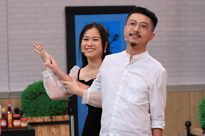 bat ngua voi "tai nang kinh dien" cua lam vy da qua loi ke cua chong - 1