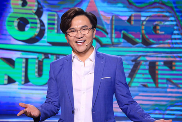 Đại Nghĩa dẫn talkshow châm biếm những vấn đề nóng trong xã hội