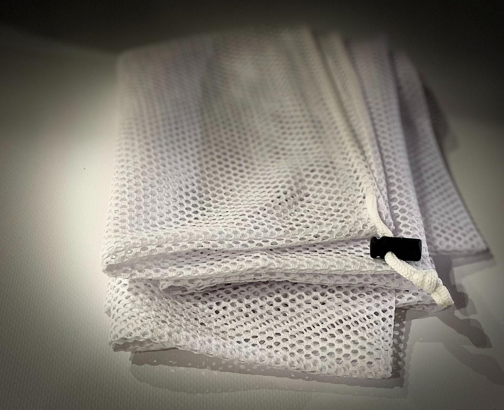 Sparring kit string bag