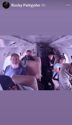 598032055_1285221470315002_7666322254524715664_n