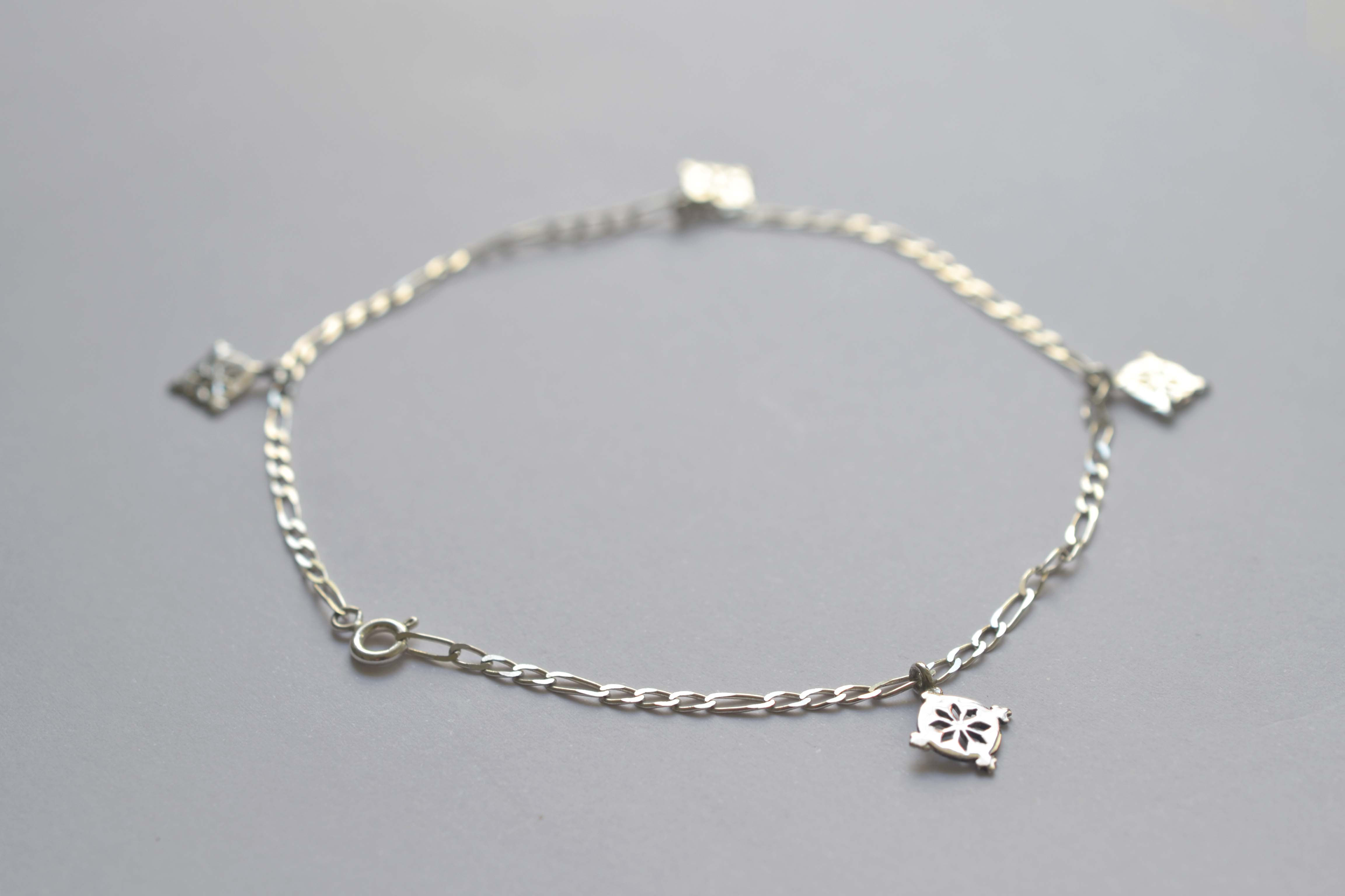 Chaine de cheville Leila