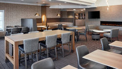 RESIDENCE INN CREEKBANK