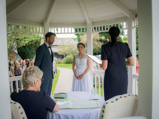 Tips for Writing Your Own Wedding Vows