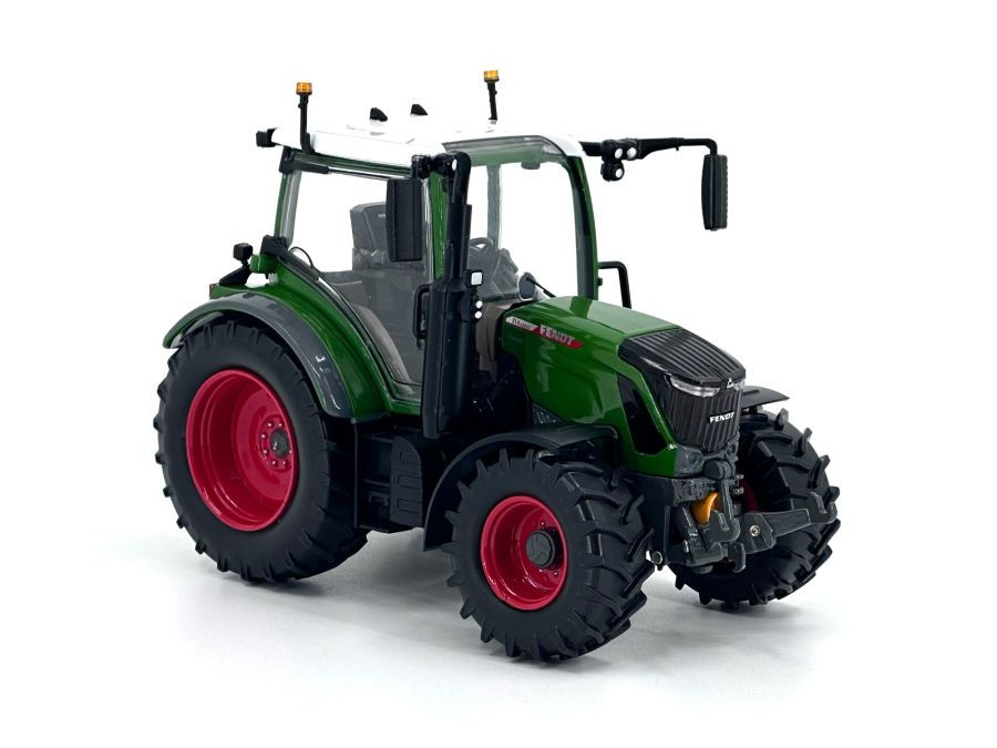 Thumbnail: Fendt 314 1:32 scale model tractor with red wheels