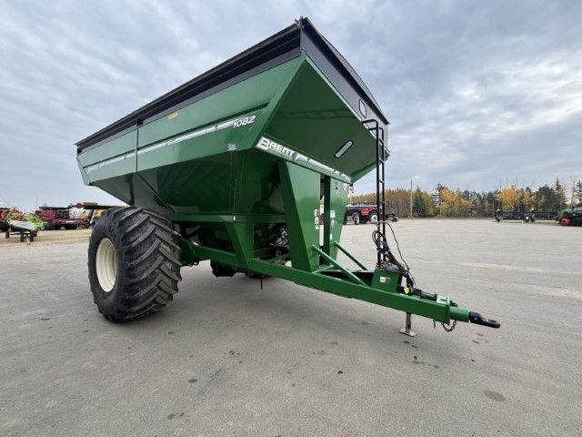 Thumbnail: 2015 BRENT 1082 GRAIN CART GRAIN CART