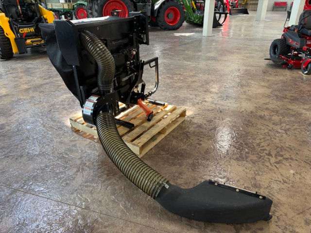 HUMBOLDT CTC4 GRASS COLLECTOR