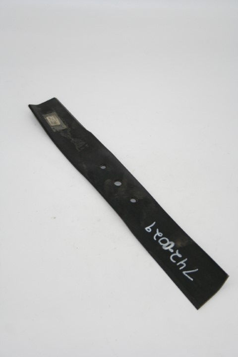 MTD 742-0029 mower blade with part number marking