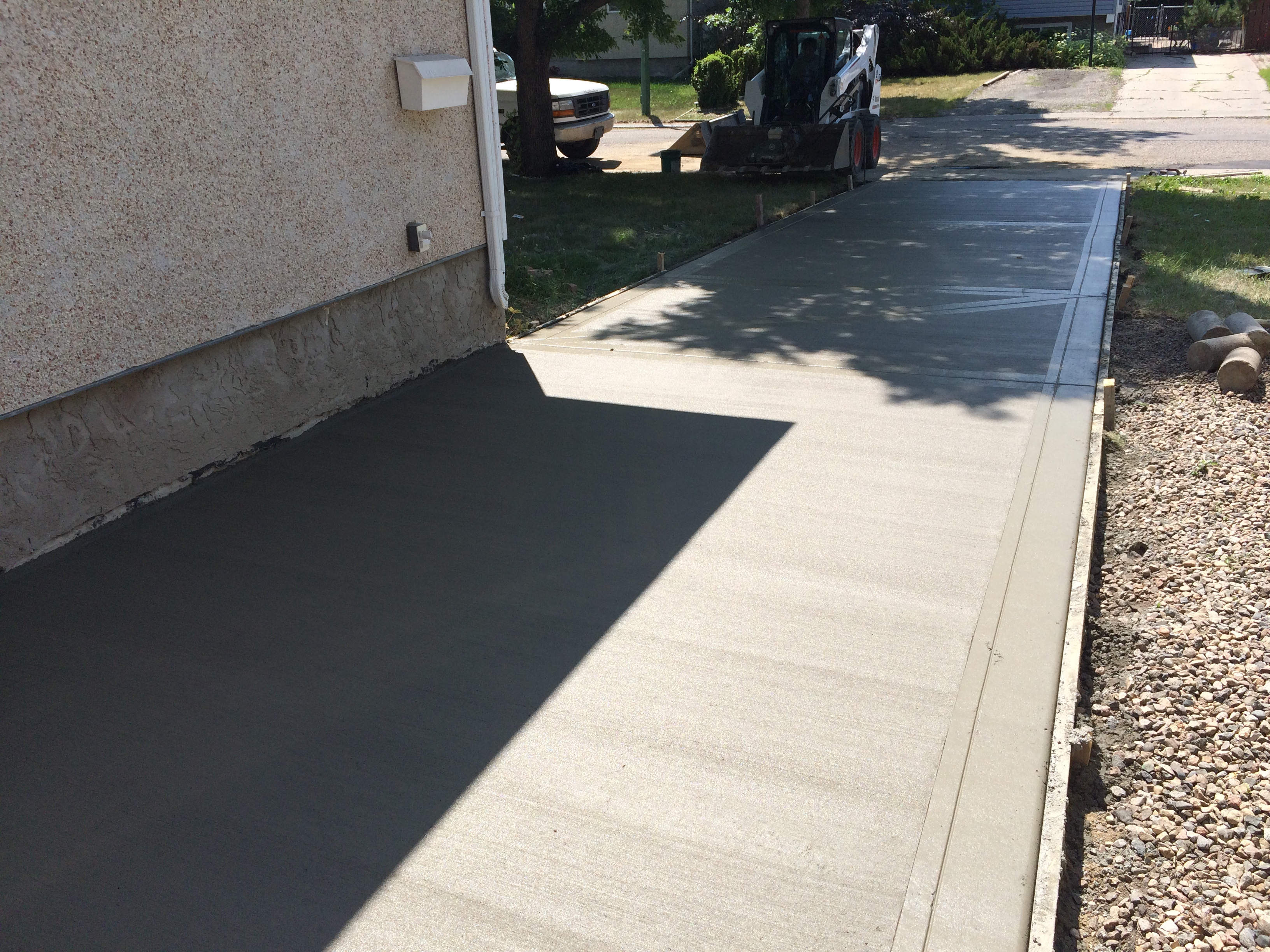 Concrete driveway replacement