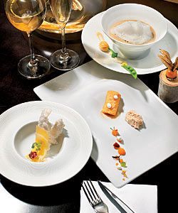 C201203-T-Dining-Out-Goosefoot-meal.jpg