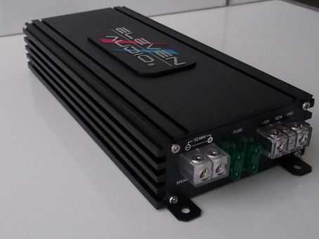 Amplificador MINI de Eleven Audio; gran rendimiento en un chasis compacto.