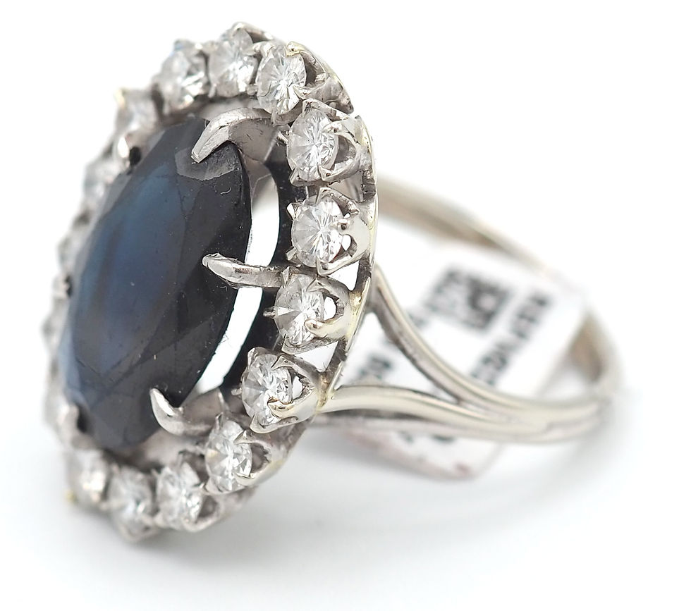 Miniature : Bague pompadour saphir et diamants en or 18K