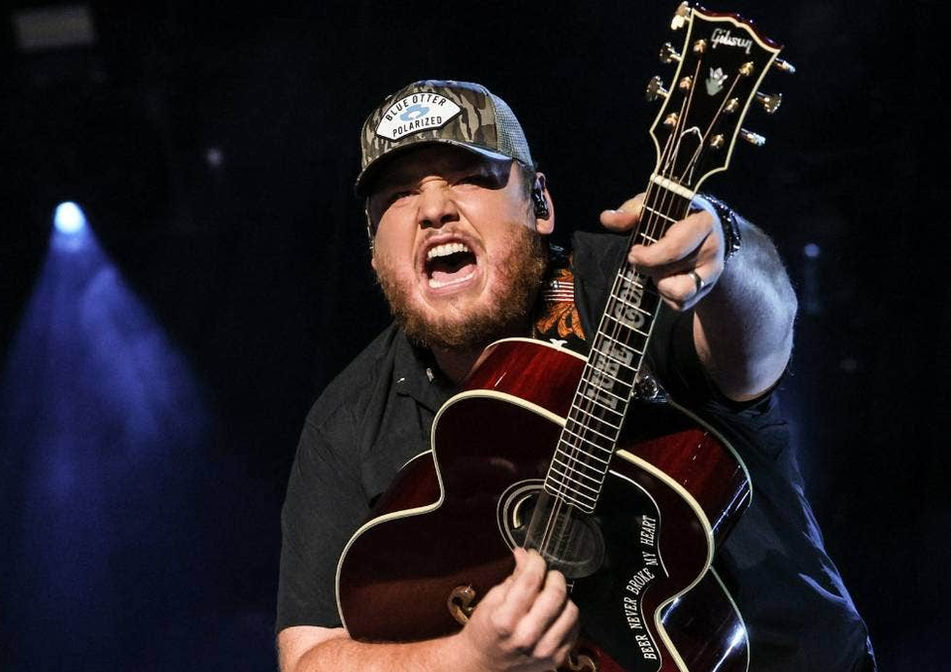 Luxury wedding car decorated for bride and groom.