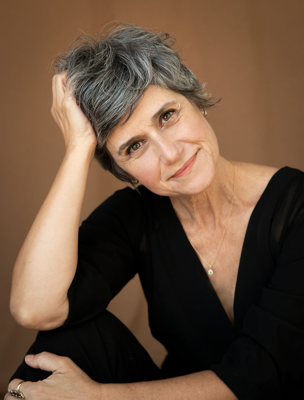 Helena Varvaki por Joanna Correia
