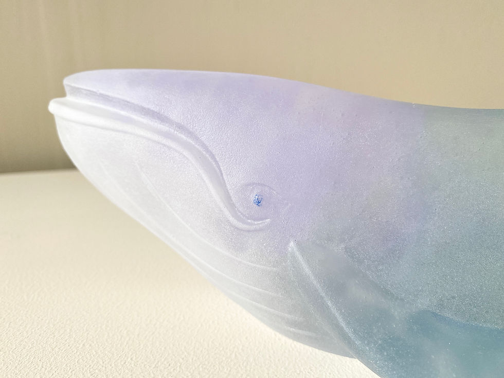 ガラス琉璃製 クジラのオブジェ 青と緑のグラデーション 約15cm ガラス琉璃製 クジラのオブジェ 青と緑のグラデーション 約15cm