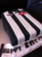 collingwood+jersey+cake+(3).JPG