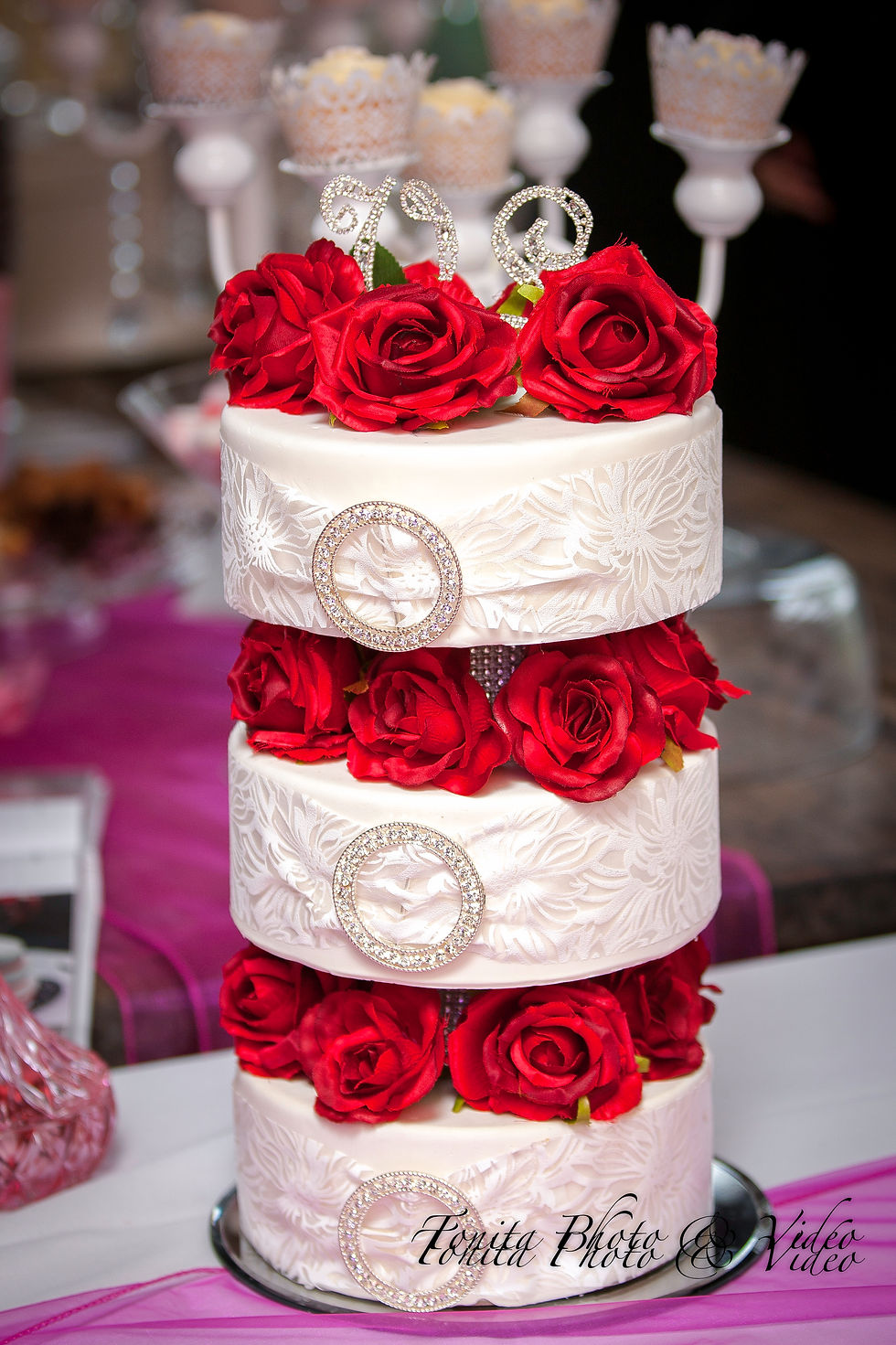 Fake Wedding cakes for hire