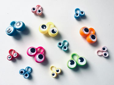 Supertrait-Anne Chadeyron-Graphothérapie àThivars (Chartres)-graphothérapie-Enfants et ado