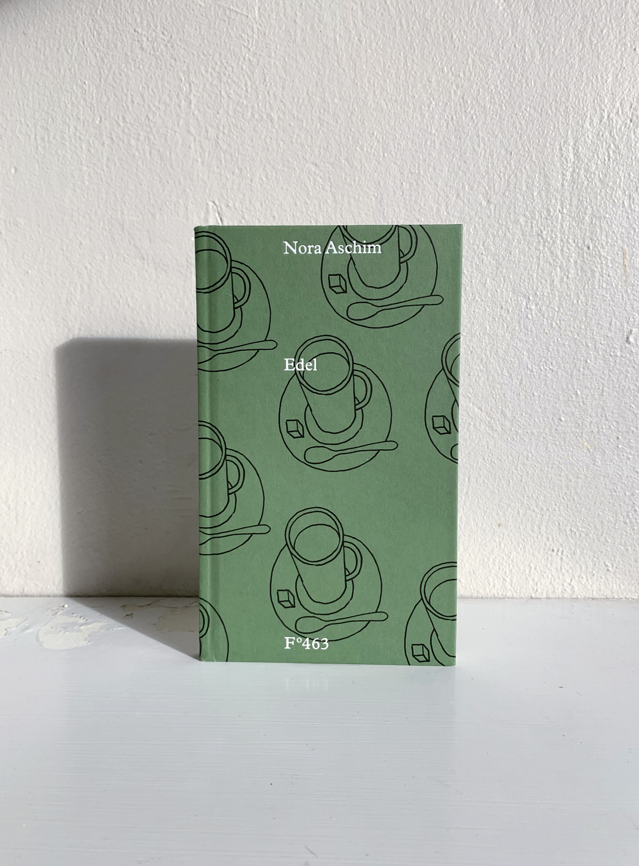 Nora Achim, "Edel"