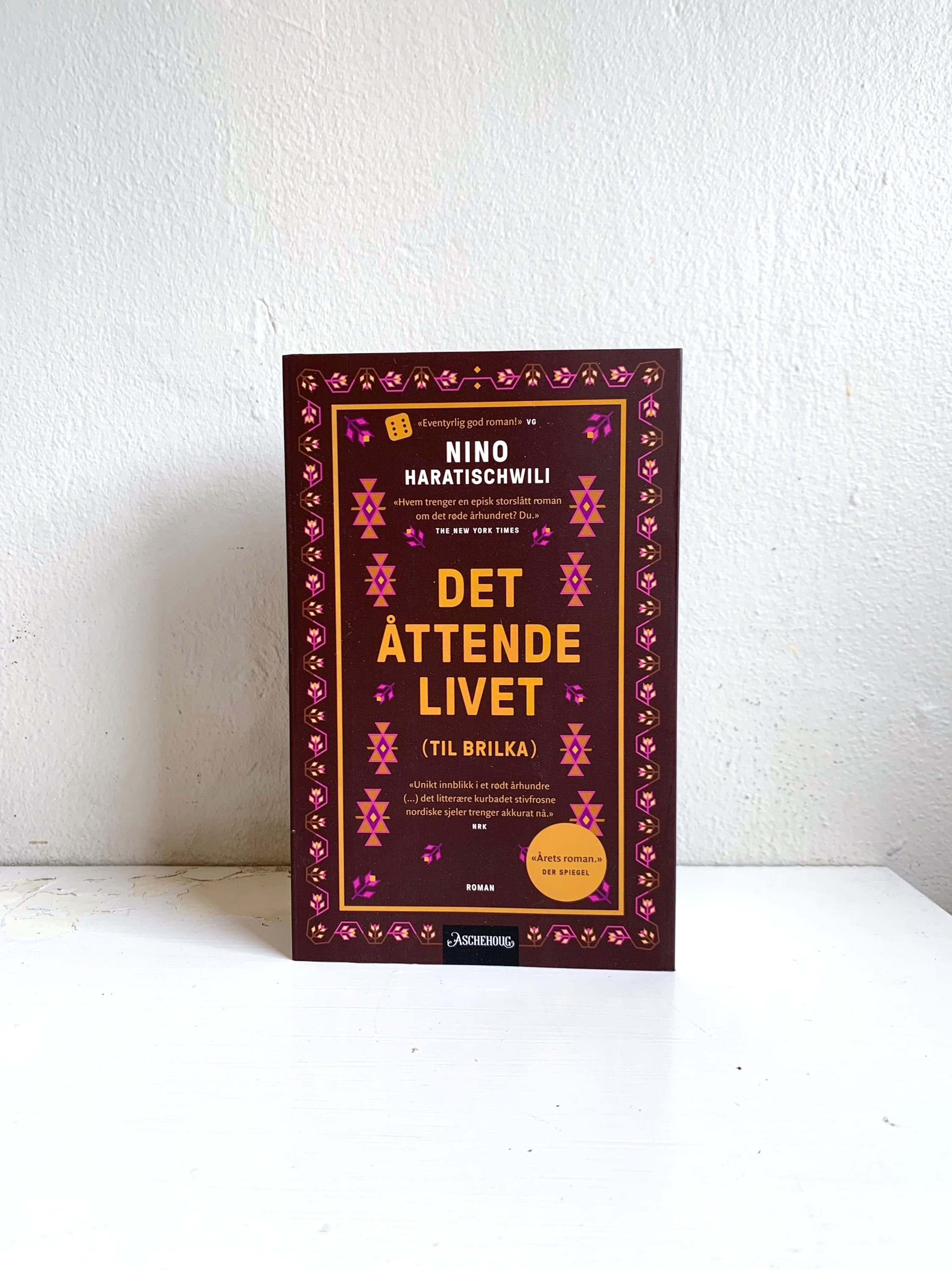 Nino Haratischwili, "Det åttende livet (til Brilka)"