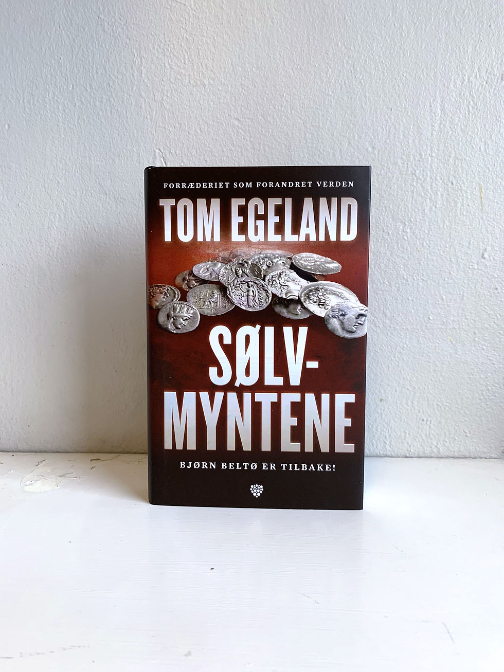 Tom Egeland, "Sølvmyntene"