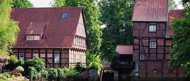 Historische-Wassermuehle-Wienhausen.jpg