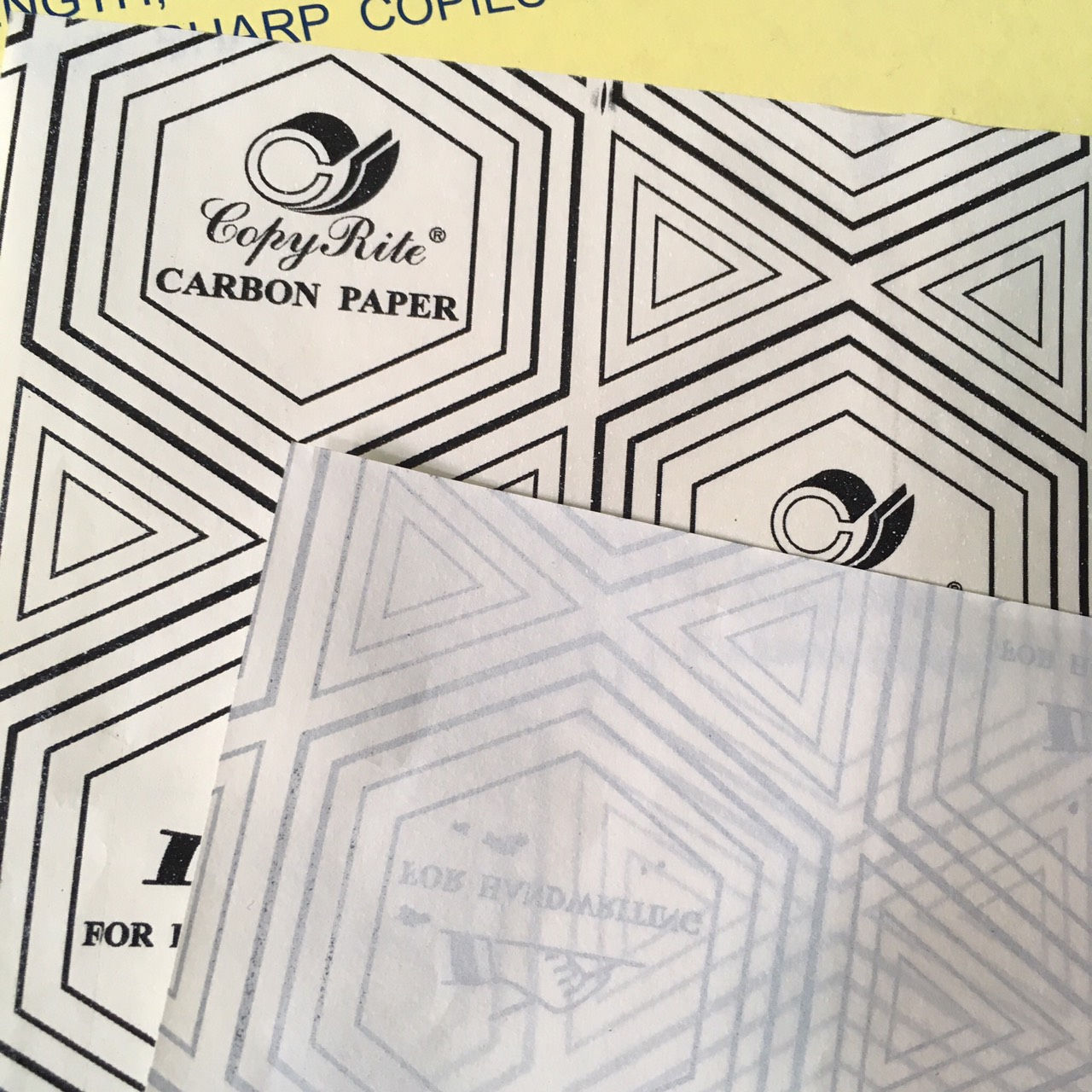 Giấy than A4 Trắng