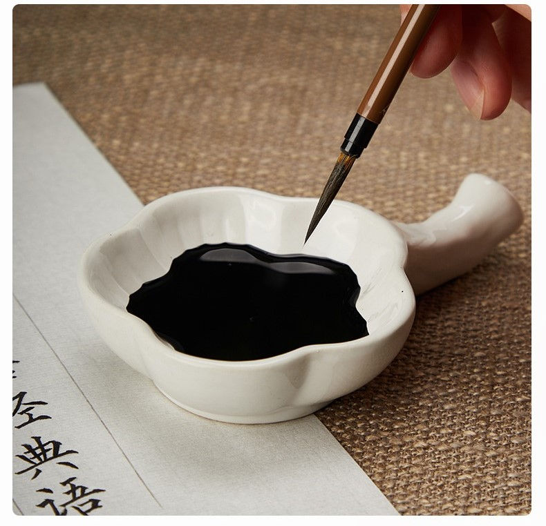 Thumbnail: Cọ Tỉa nâu Hồng Mao