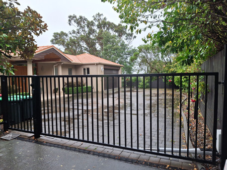 Bgates Baltimore Tubular Swing Gate