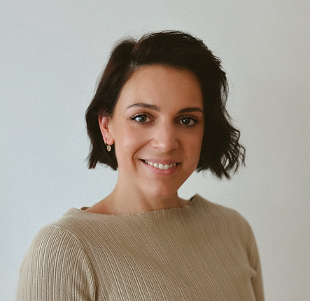 SL Headshot 2_edited_edited_edited.png