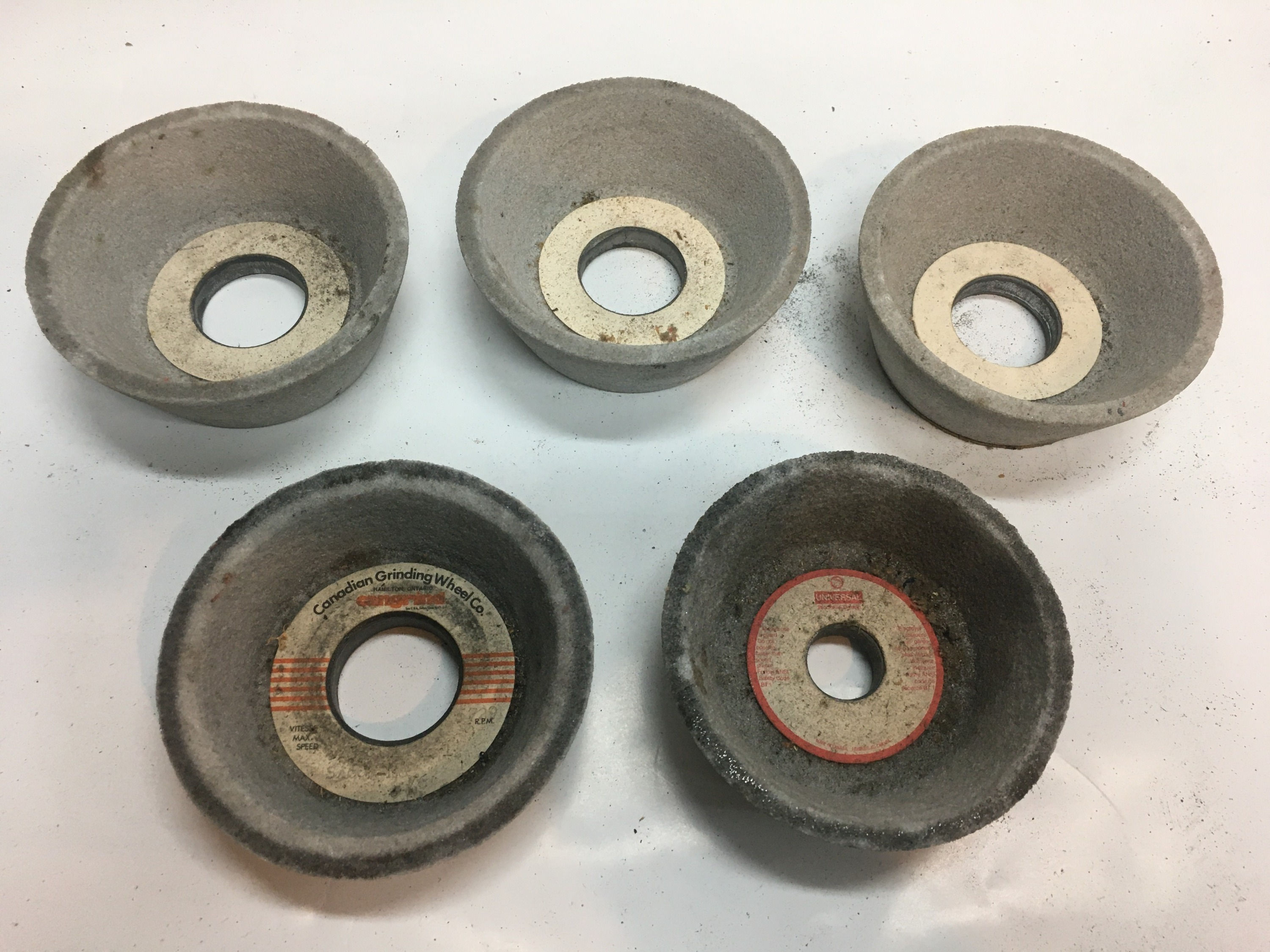 4/3" x 1-1/2" x 1-1/4 Type 11 Cup Wheels