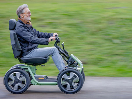 STERLING S800 by Scoozy