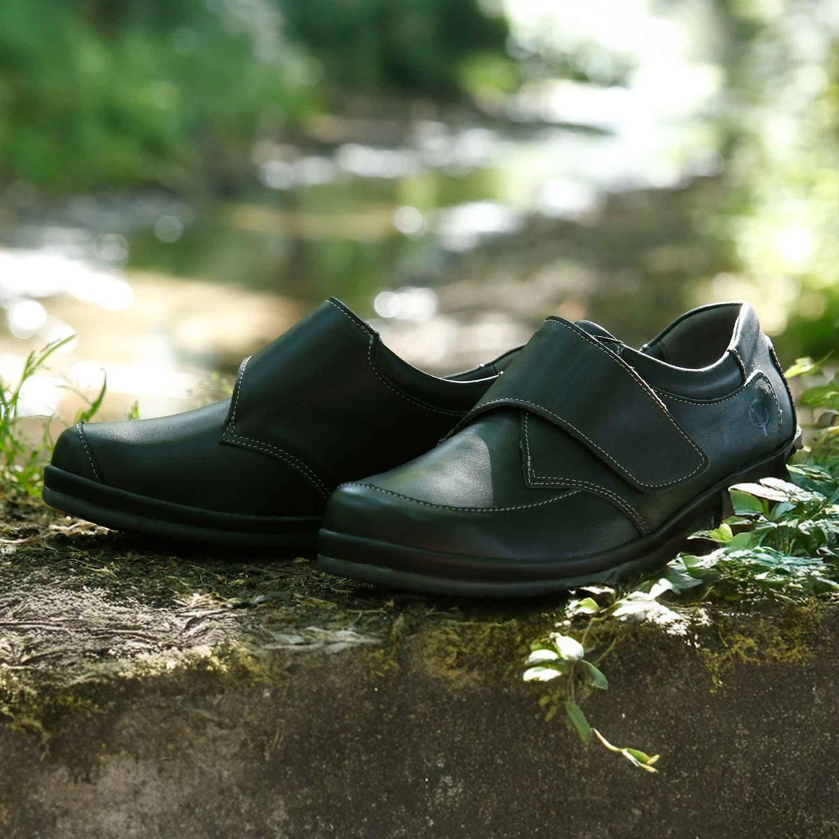 Fairmont Stylish Extra-Wide Touch Fastening Shoe by Sandpiper, available from Fen Mobility Centre