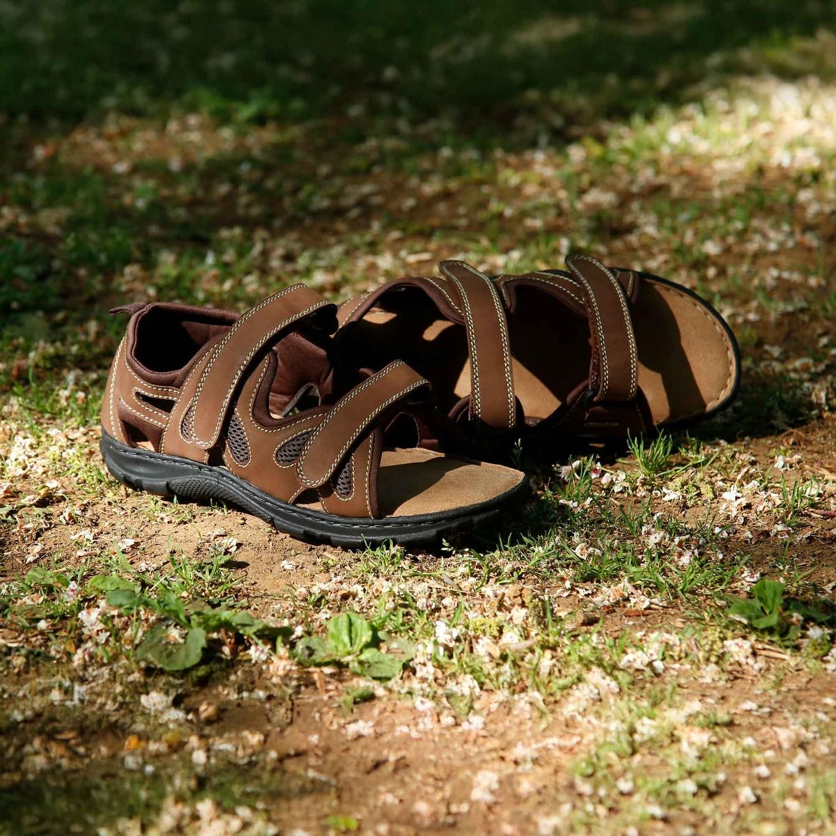 Nathan Men’s Rugged Ultra-Wide Back-In Sandal by Sandpiper, available from Fen Mobility Centre