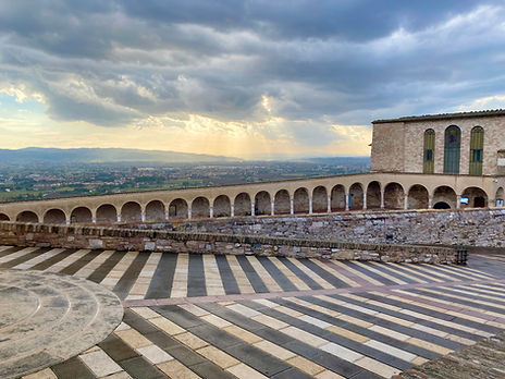 clouds Basilica Assisi