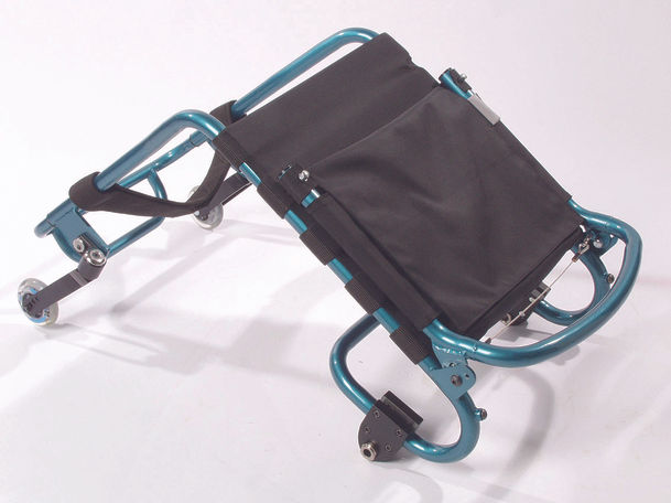 Szilágyi Csaba︱ Flexor aktív kerekesszék2003︱ prototípus︱ acél cső, alumínium alkatrészek