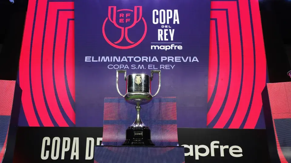 Trofeo de la Copa del Rey. Imagen de archivo de la RFEF.