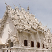 THE ULTIMATE TRAVEL GUIDE FOR NORTHERN THAILAND