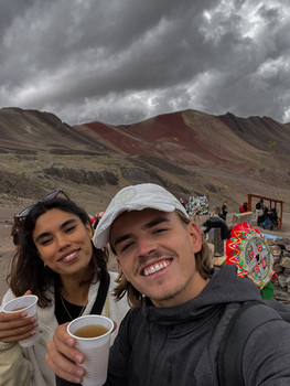 Coca Tea Against Altitude Sickness