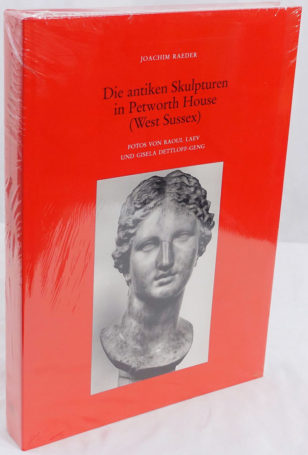 Raeder, Joachim. Die antiken Skulpturen in Petworth House 1.jpg