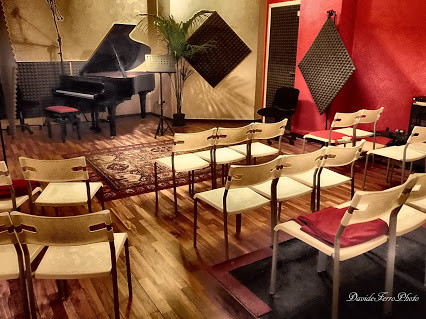 SALA CONFERENZA E DA CONCERTO, TEATRO DI POSA, SET