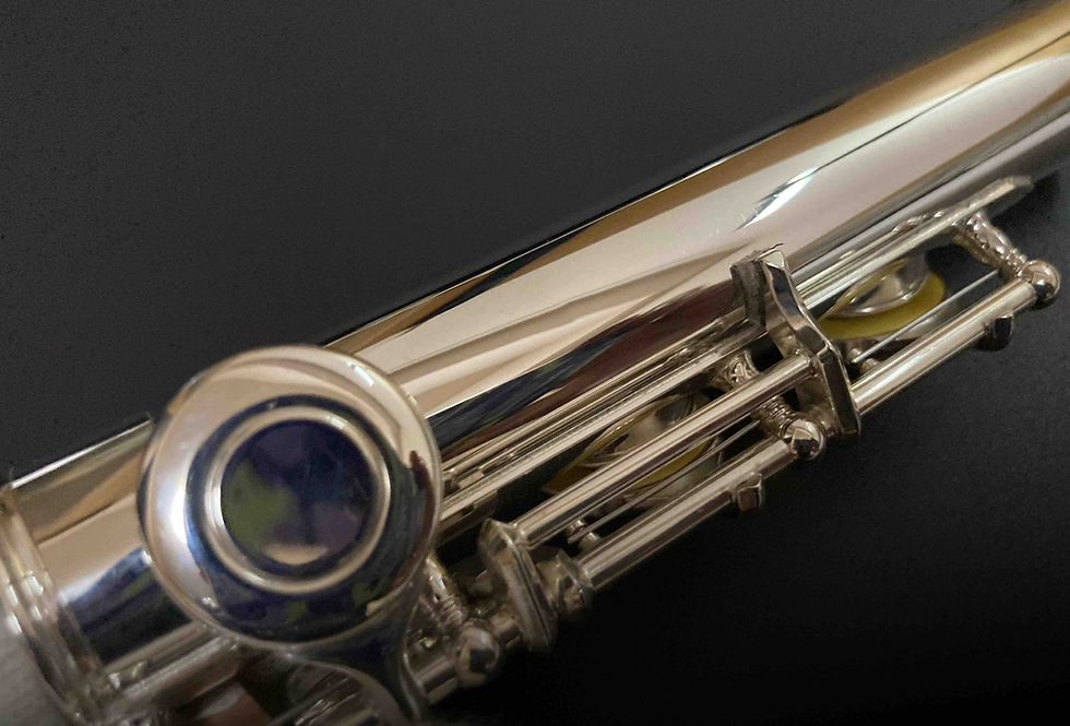 Thumbnail: Yamaha YFL 411 silver flute