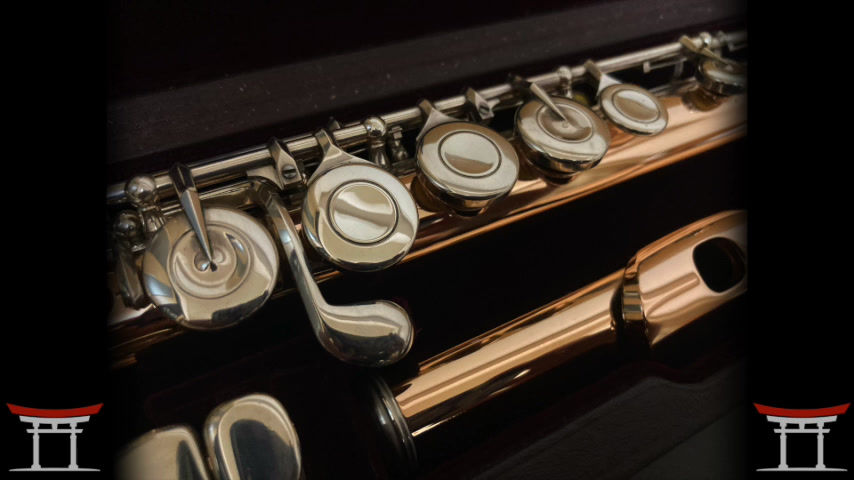 Thumbnail: Muramatsu 9K solid gold flute