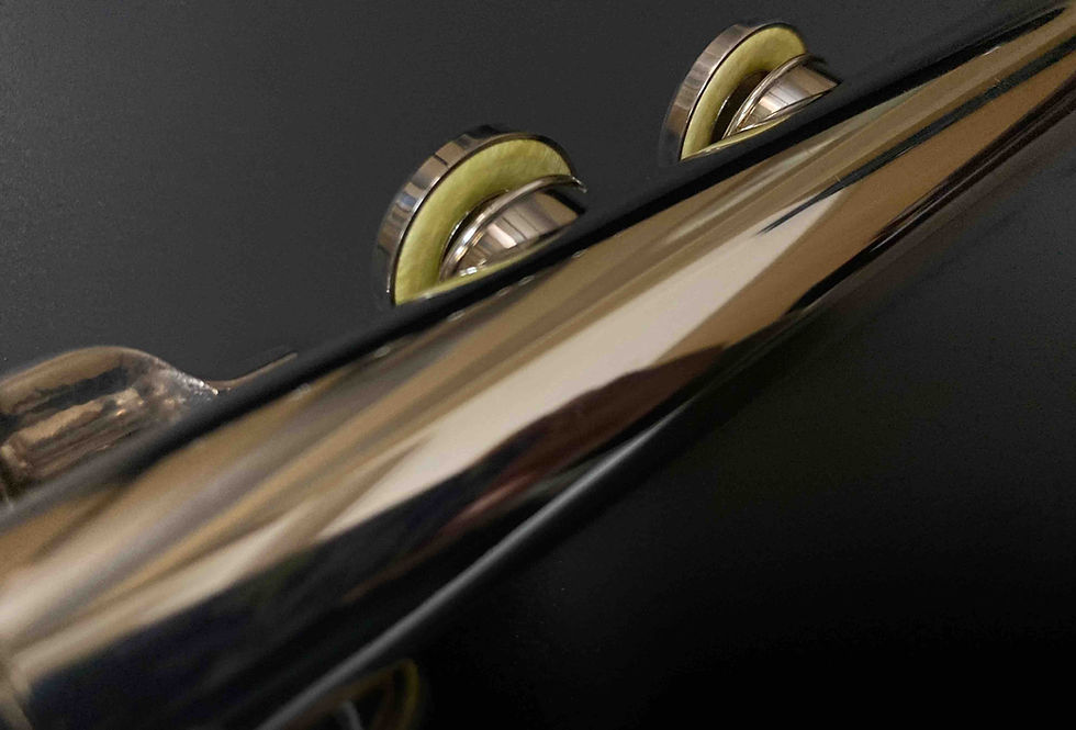 Thumbnail: Altus 907 silver headjoint flute