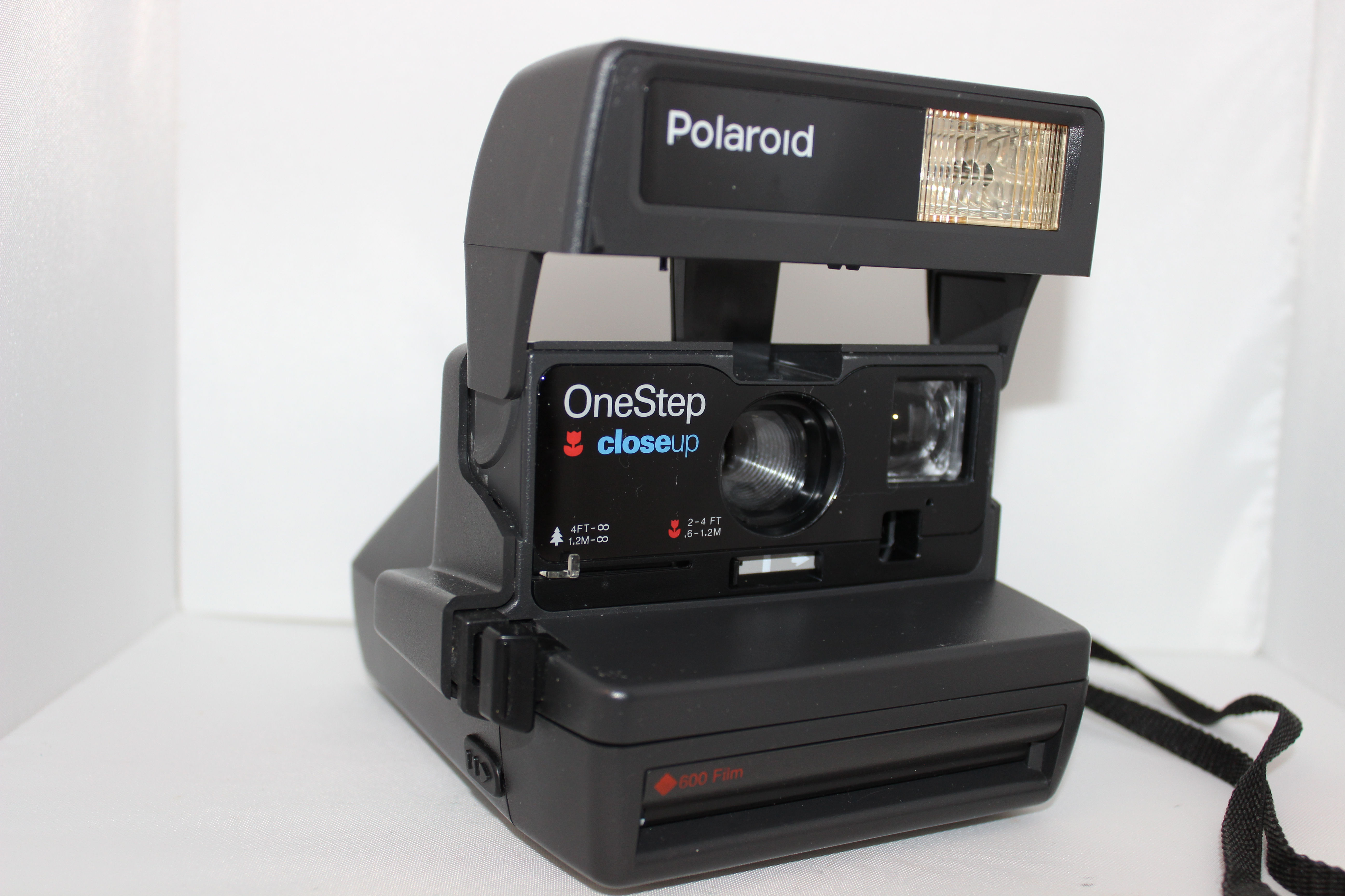 Polaroid 636 CloseUp instant camera One Step 600 film | Полароид