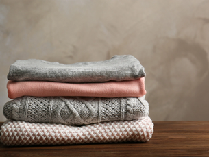 Solidariedade que aquece: campanha de inverno da Cáritas da Diocese de Caxias do Sul distribui 40 mil peças de roupa