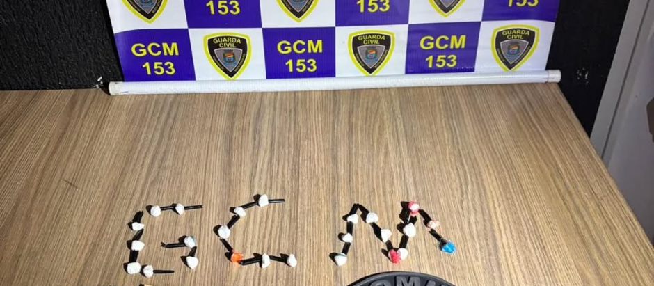 GCM prende casal em flagrante por tráfico de drogas no Vinosul, em Bento Gonçalves