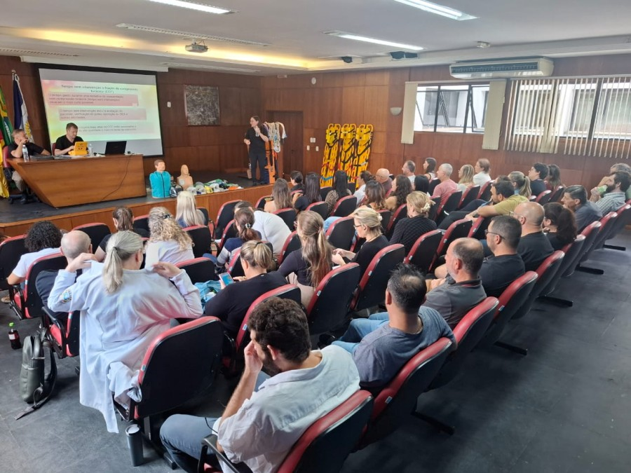 Capacitação em saúde qualifica profissionais da rede municipal