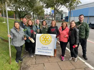 Semana do Meio Ambiente finalizou com plantio de árvores na Praça Achylles Mincarone