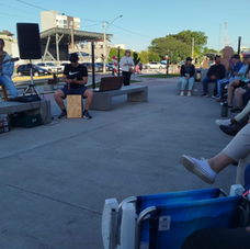 Projeto "Som & Sol no Largo" ocorre neste domingo com apresentação de Marcio Ranção