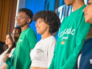 Abertura do período de matrículas escolares na rede estadual abrange 25 municípios da 16ª CRE